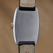 UNIVERSAL GENEVE Tonneau 842117 <1970年代>