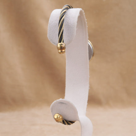 BUCHERER Oval Quartz <1980~1990年代>