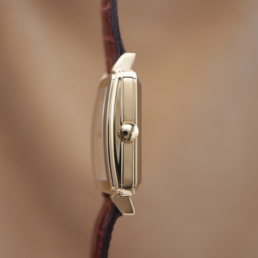 IWC IW1876 Square 18K 750 Gold