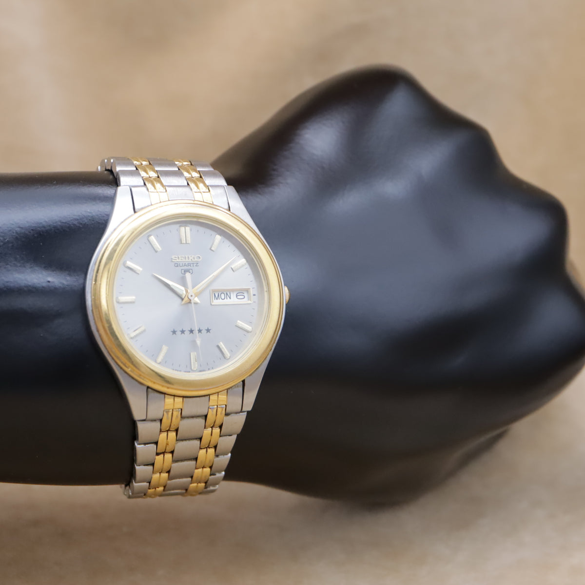 SEIKO5 QUARTZ 7N48-8000 <1994>