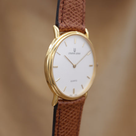 UNIVERSAL GENEVE  533.225
