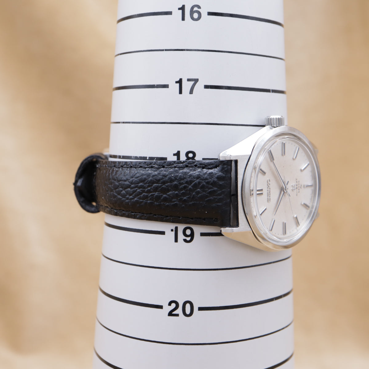 GRAND SEIKO HI-BEAT 36000 4520-8000 <1969>