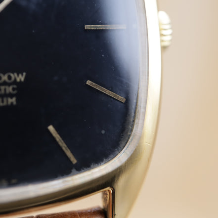 UNIVERSAL GENEVE GILT SHADOW ULTRA-SLIM 566105 <1960~1970年代>
