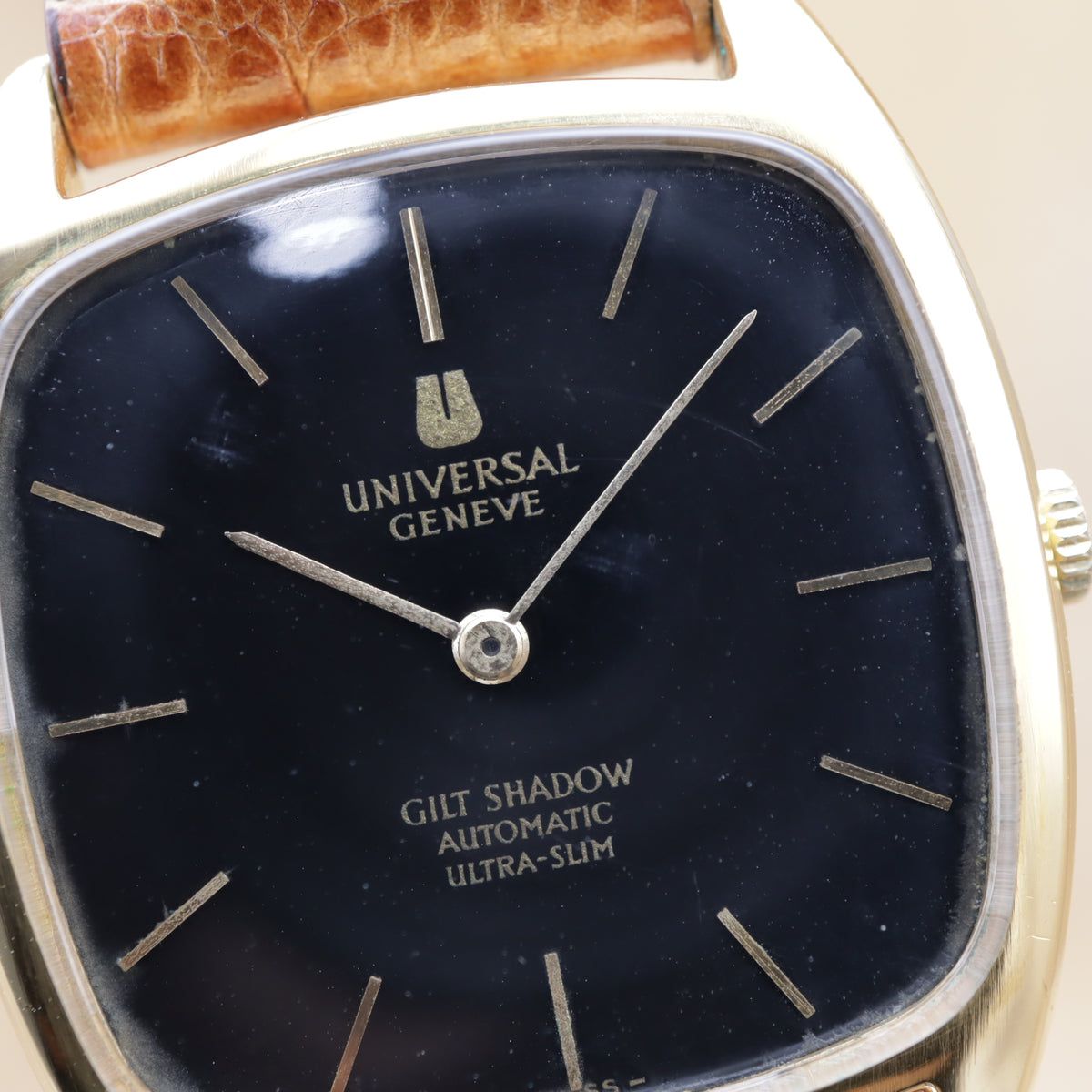 UNIVERSAL GENEVE GILT SHADOW ULTRA-SLIM 566105 <1960~1970年代>