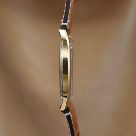 UNIVERSAL GENEVE GILT SHADOW ULTRA-SLIM 566105 <1960~1970年代>