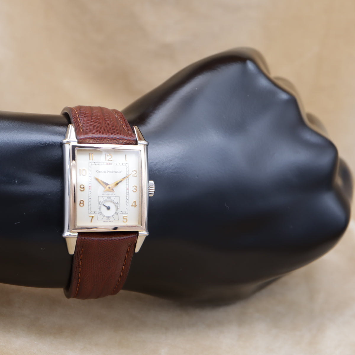 GIRARD-PERREGAUX Vintage 2594