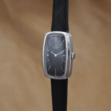 UNIVERSAL GENEVE Tonneau 842117 <1970年代>