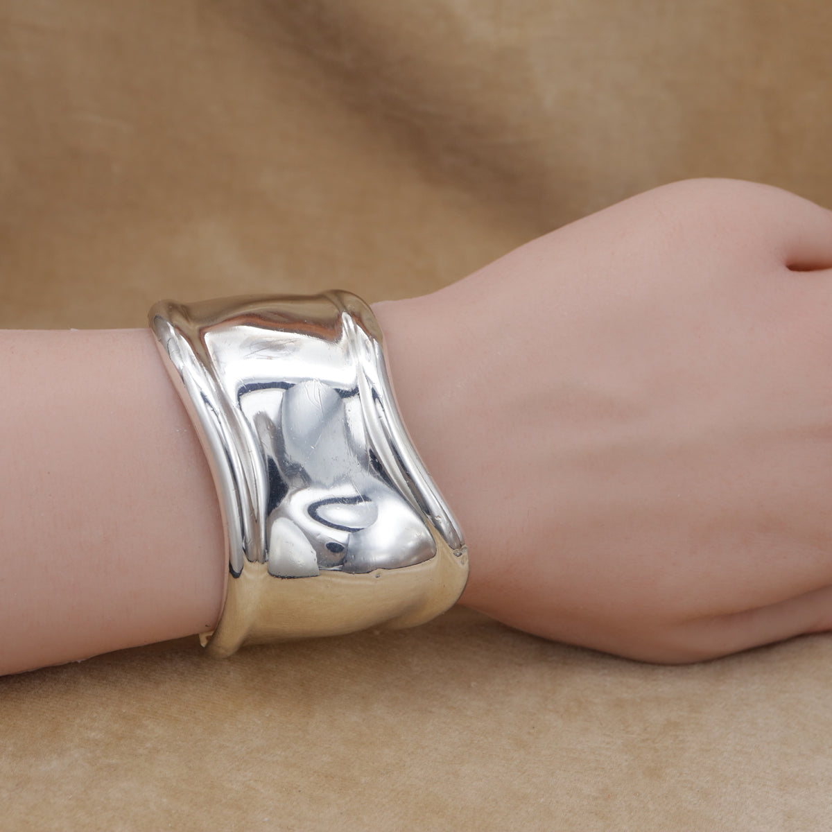 TIFFANY&Co. Elsa Peretti small Bone cuff