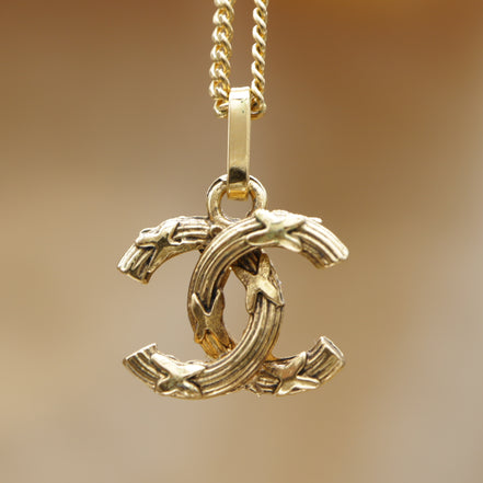 CHANEL COCO Pendant GP