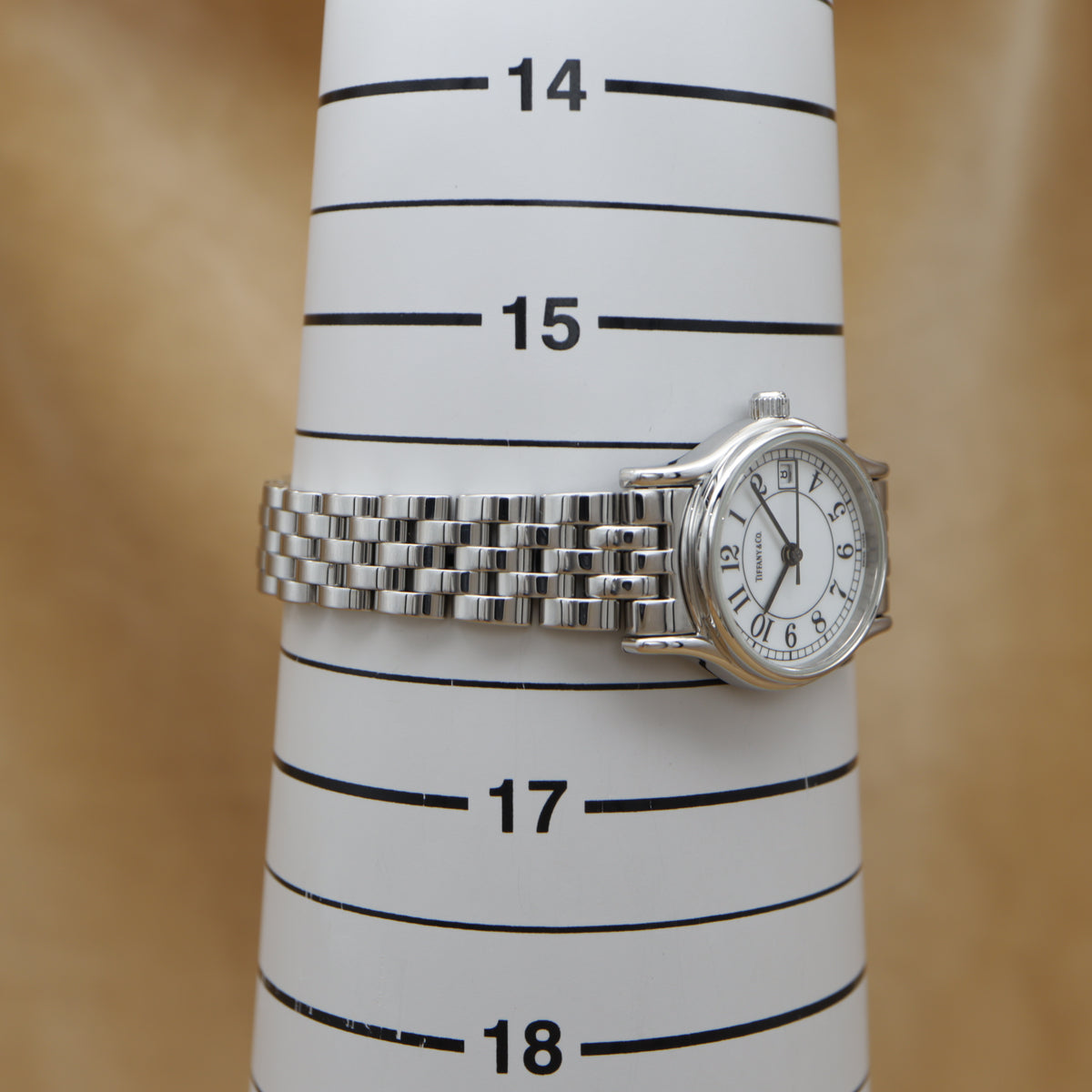 TIFFANY & Co. Classic Round Date SS SM RND DIS WHT ARA BELT <1990s>