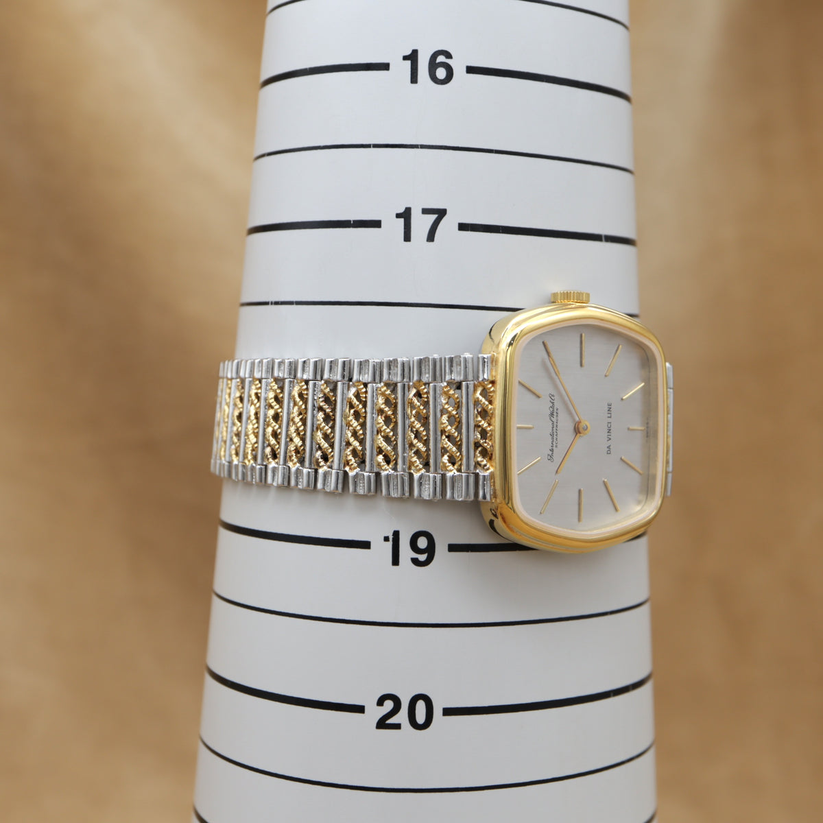 IWC DA VINCI LINE SV925 Rare 2579 <1960~1970年代>