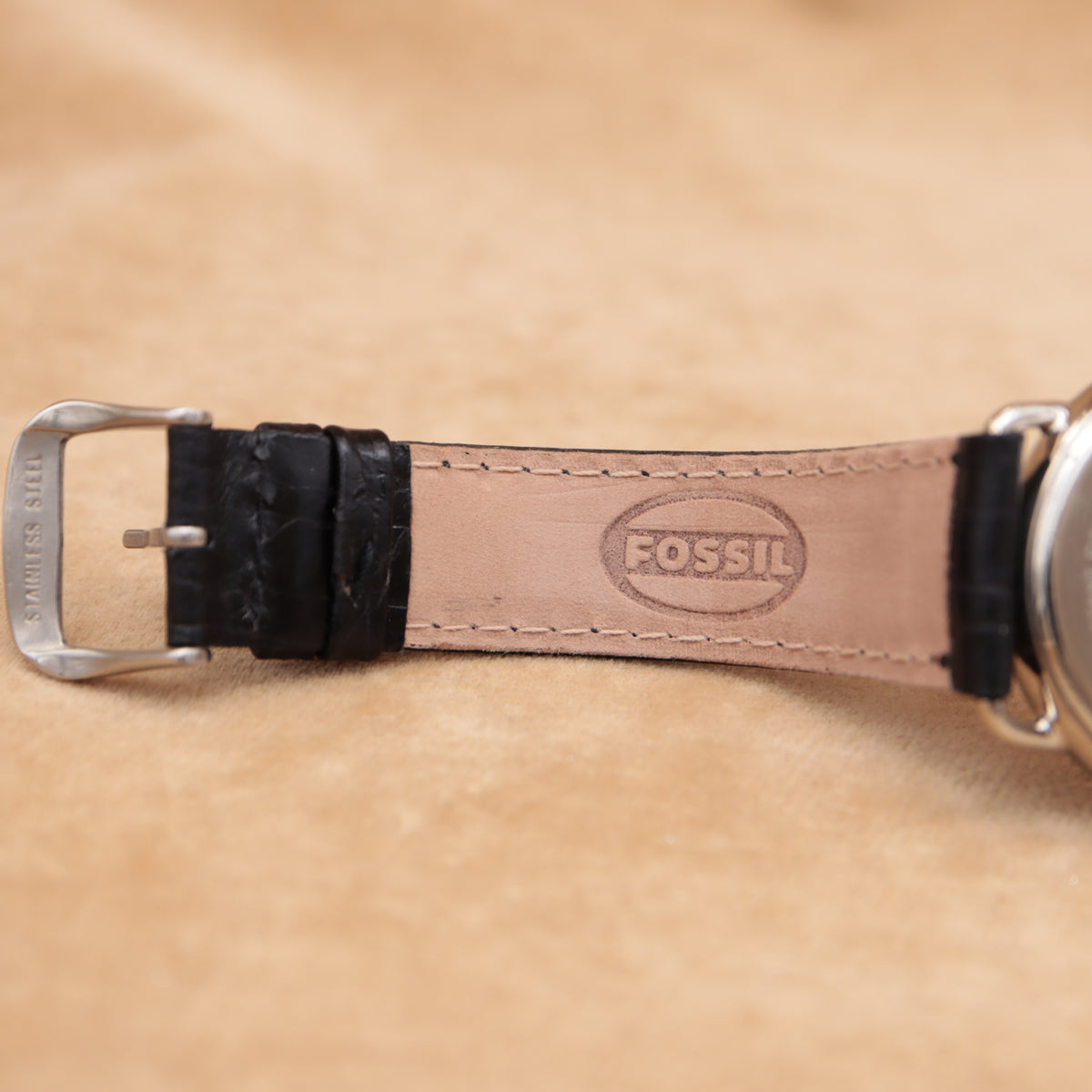 FOSSIL NEWS BOY LIMITED EDITION LE-9490